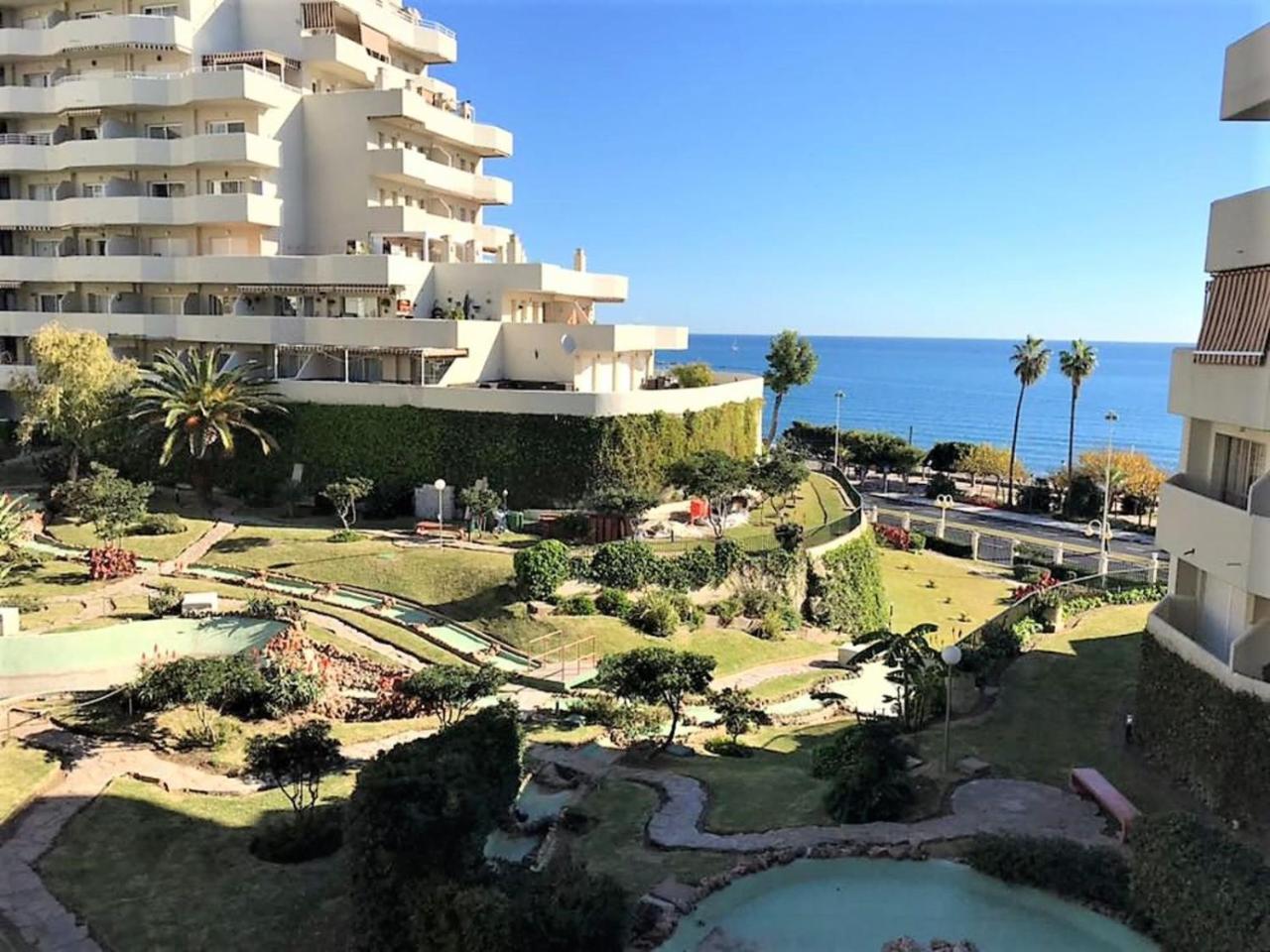 "Vive Benal Beach" Estudios Con Vistas Al Parque Acuatico Benalmádena Exteriér fotografie